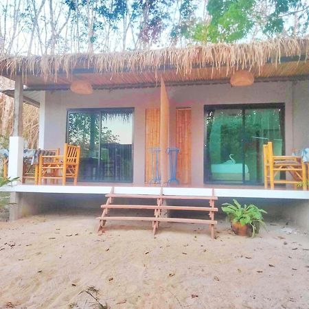 Phurin Thara Resort Ko Lanta Exterior foto
