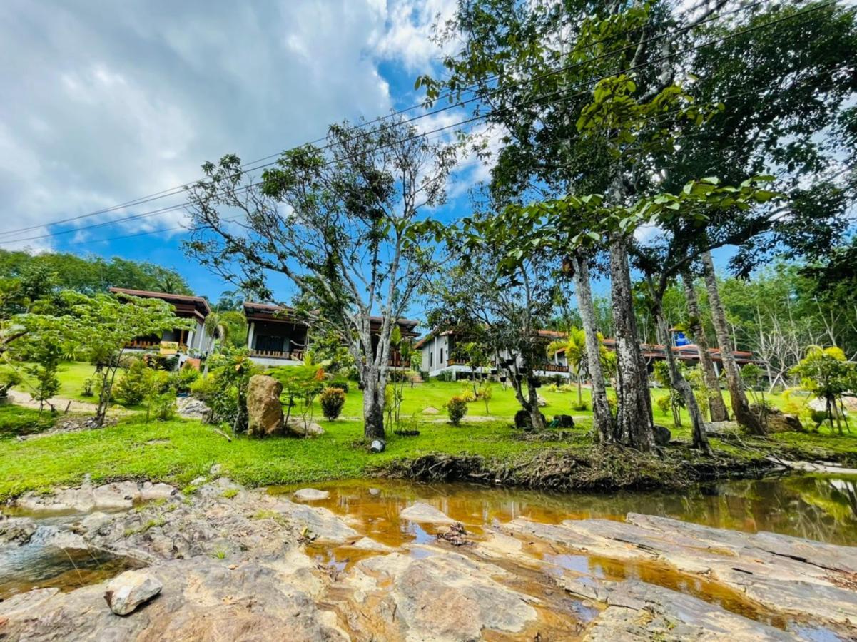 Phurin Thara Resort Ko Lanta Exterior foto
