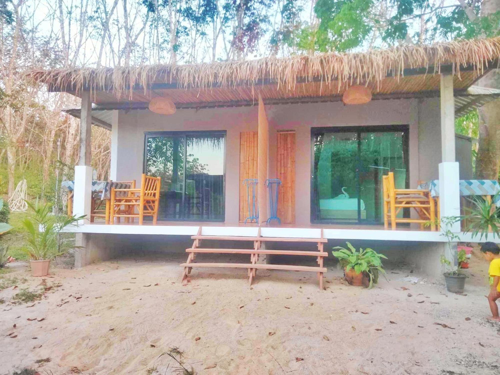 Phurin Thara Resort Ko Lanta Exterior foto